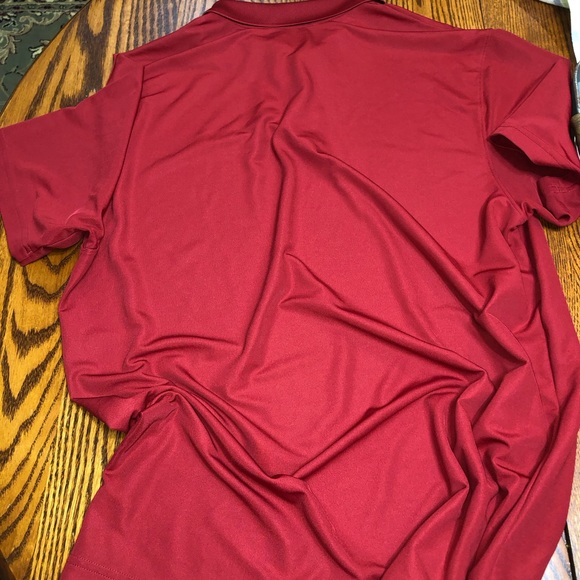 UNDER ARMOUR SIZE XLARGE MENS SHORT SLEEVE LOOSE FIT POLO EUC - Picture 4 of 4